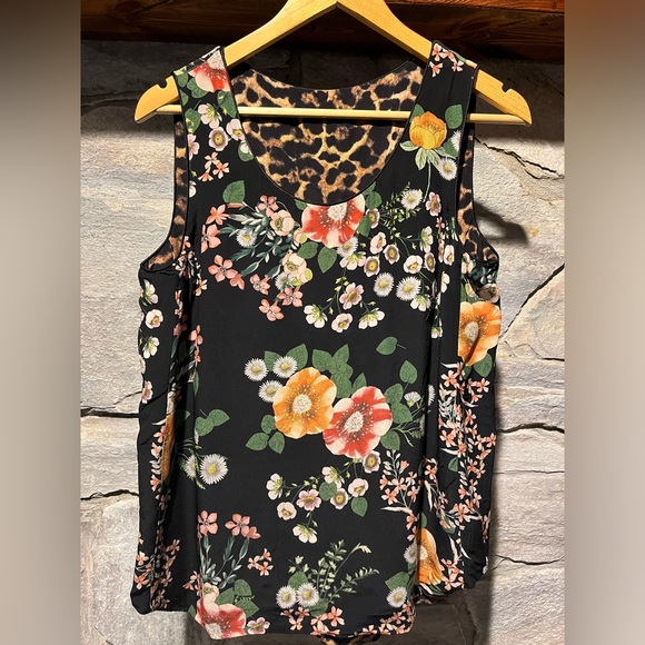 CHARLIE B Tops - Charlie B reversible tank, sleeveless blouse, medium